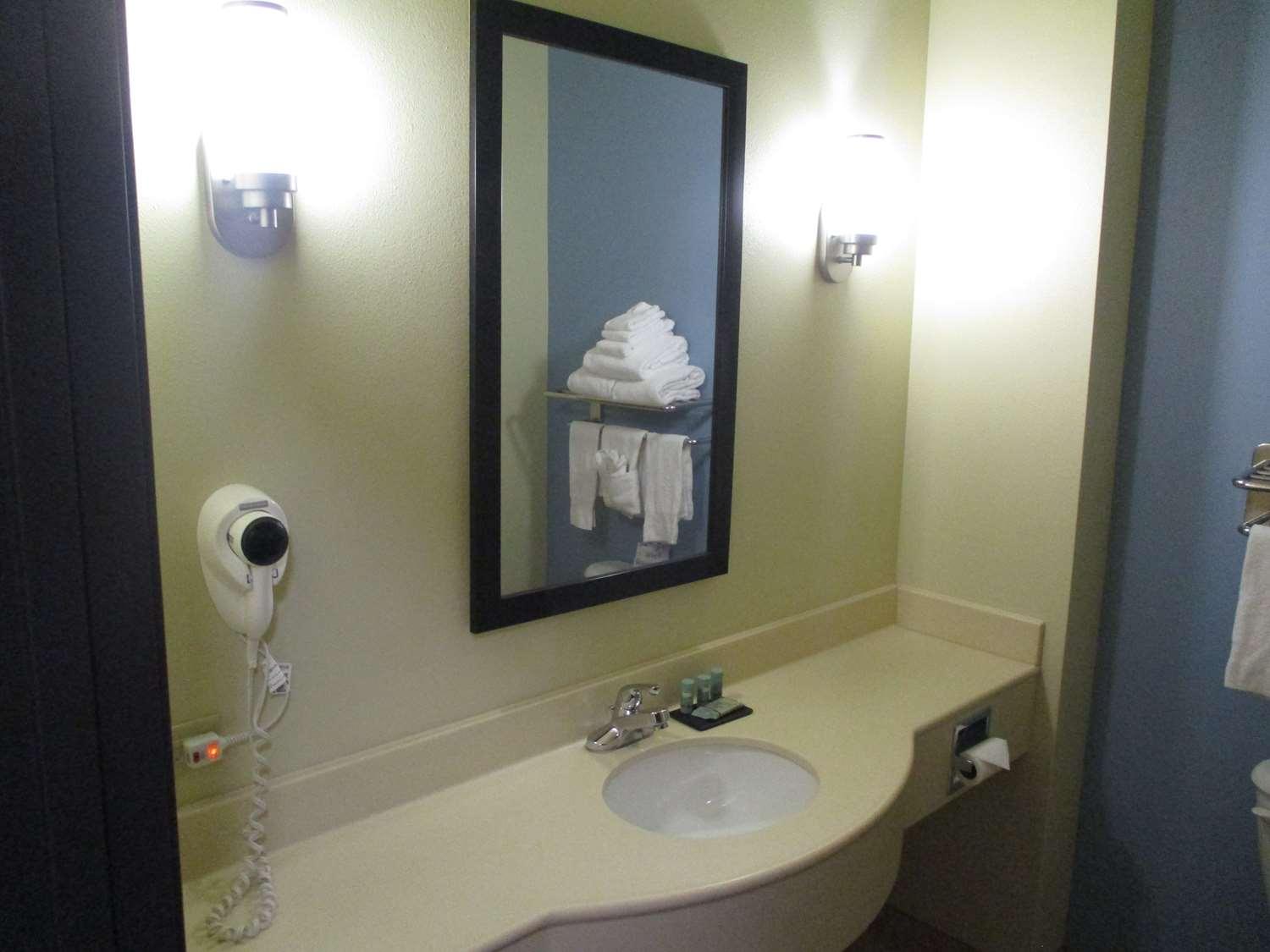 Best Western Coffeyville Central Business District Inn And Suites Buitenkant foto