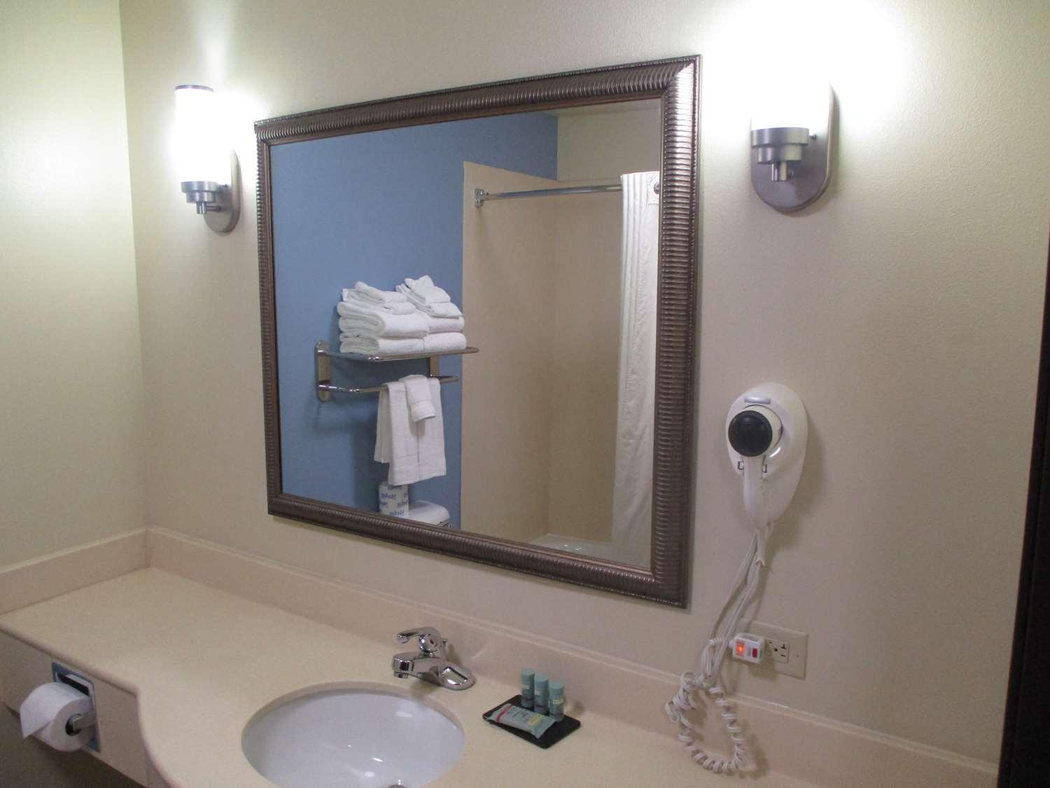 Best Western Coffeyville Central Business District Inn And Suites Buitenkant foto