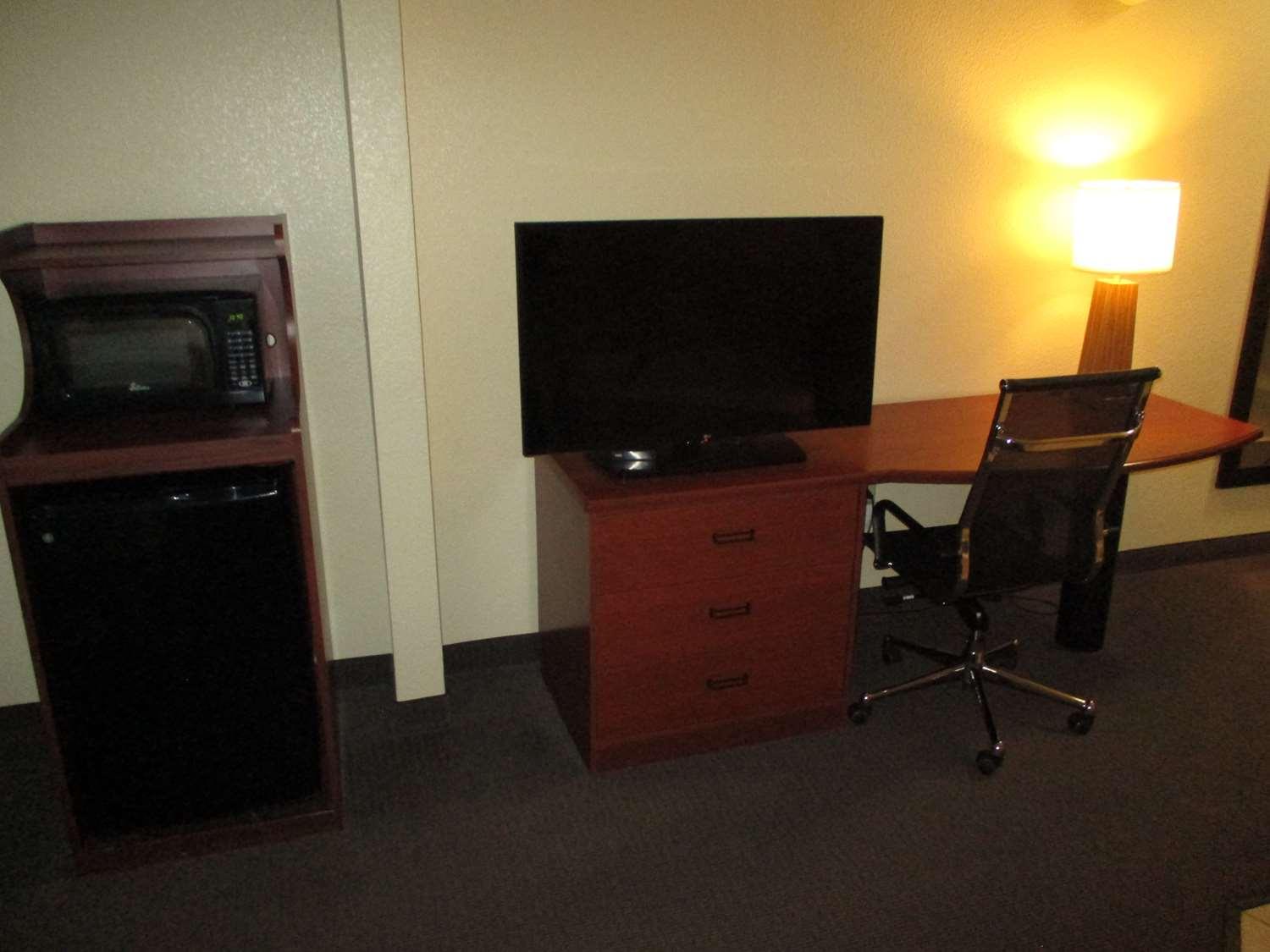 Best Western Coffeyville Central Business District Inn And Suites Buitenkant foto
