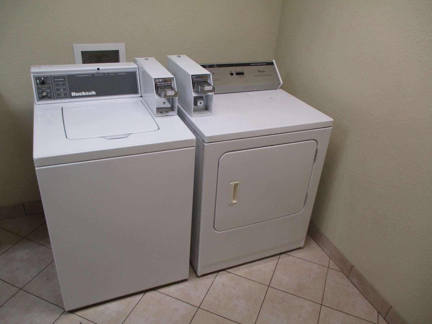 Best Western Coffeyville Central Business District Inn And Suites Buitenkant foto