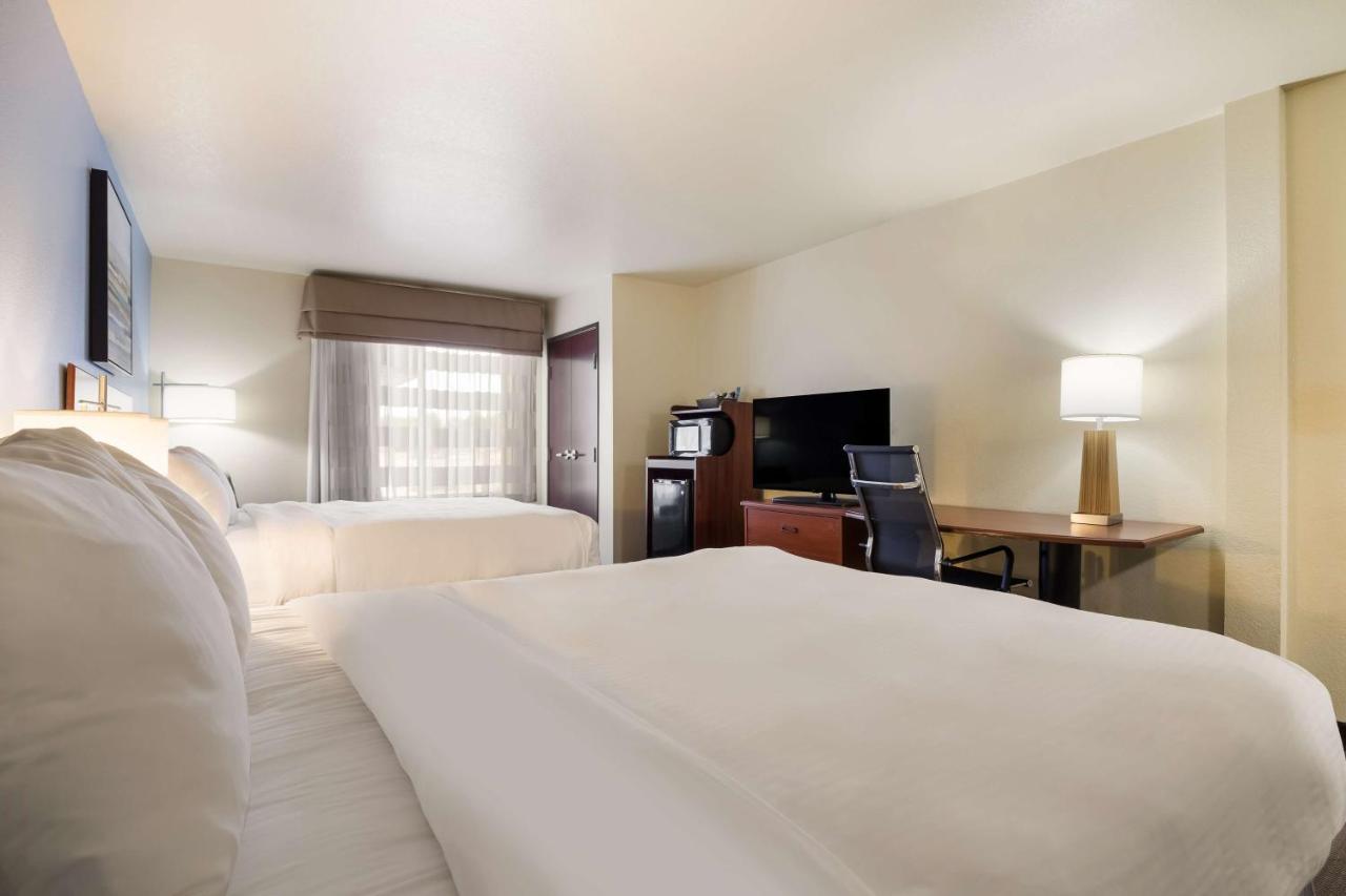 Best Western Coffeyville Central Business District Inn And Suites Buitenkant foto