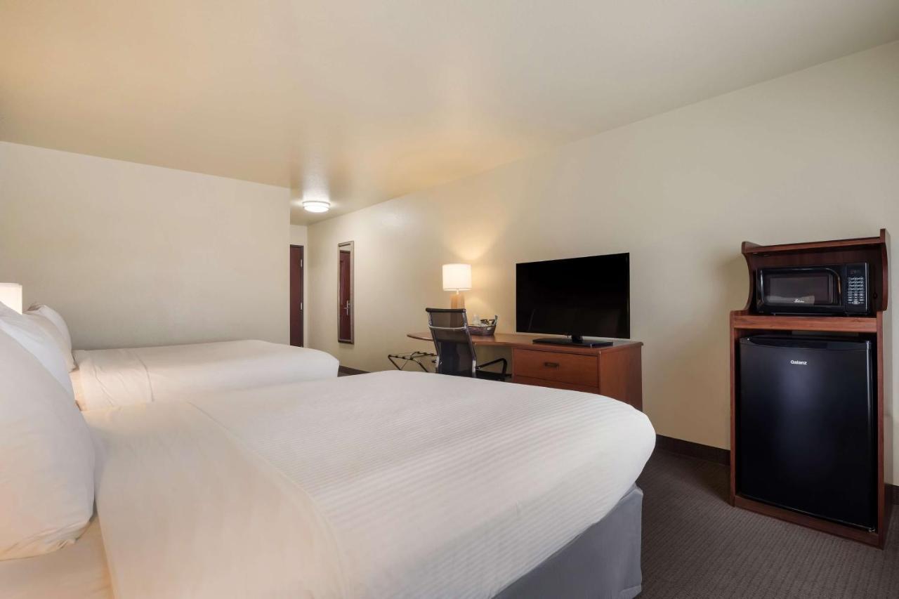 Best Western Coffeyville Central Business District Inn And Suites Buitenkant foto